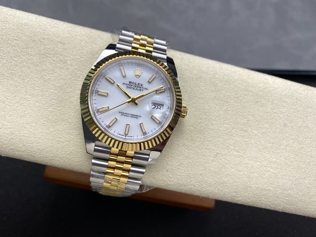 Rolex Datejust 126333 0016 White Index Jubilee 41mm Two Tone Steel