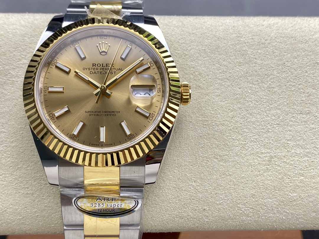 Rolex Datejust 126333 0009 Champagne Index Oyster 41mm Two Tone Steel