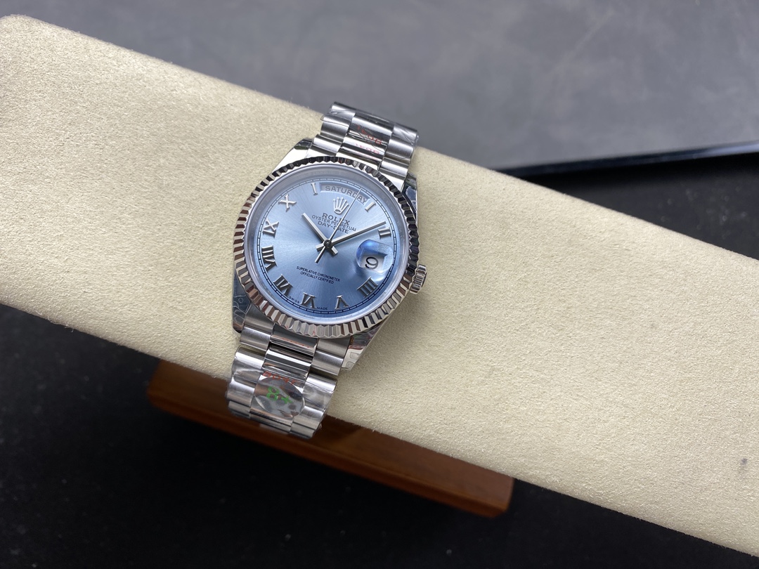 Rolex Day Date 128236 0018 Ice Blue Roman Dial