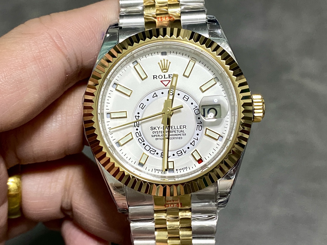 Rolex Sky Dweller 42 White Dial Yellow Gold Stainless Steel Jubilee 336933 0006