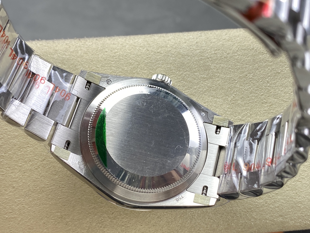 Rolex Day Date 128236 0018 Ice Blue Roman Dial