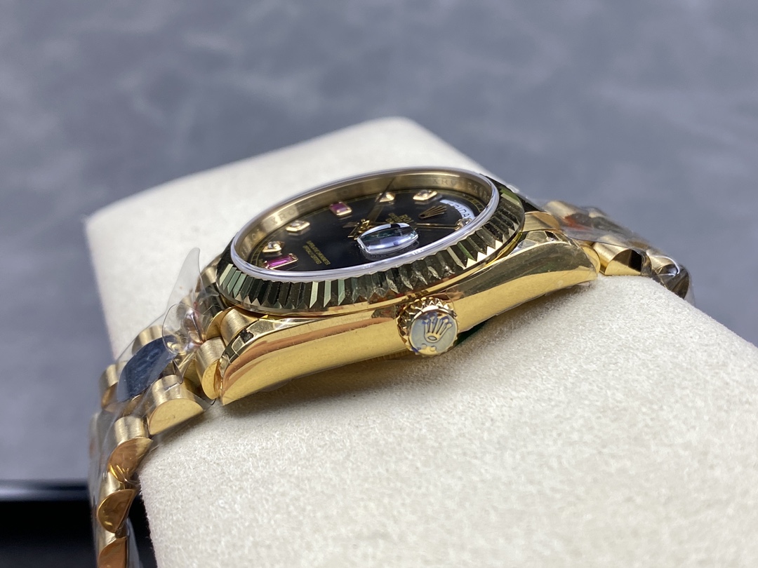 Rolex Day Date 118238 Black Diamond Dial Fluted Bezel 36mm Mens Replica Watch