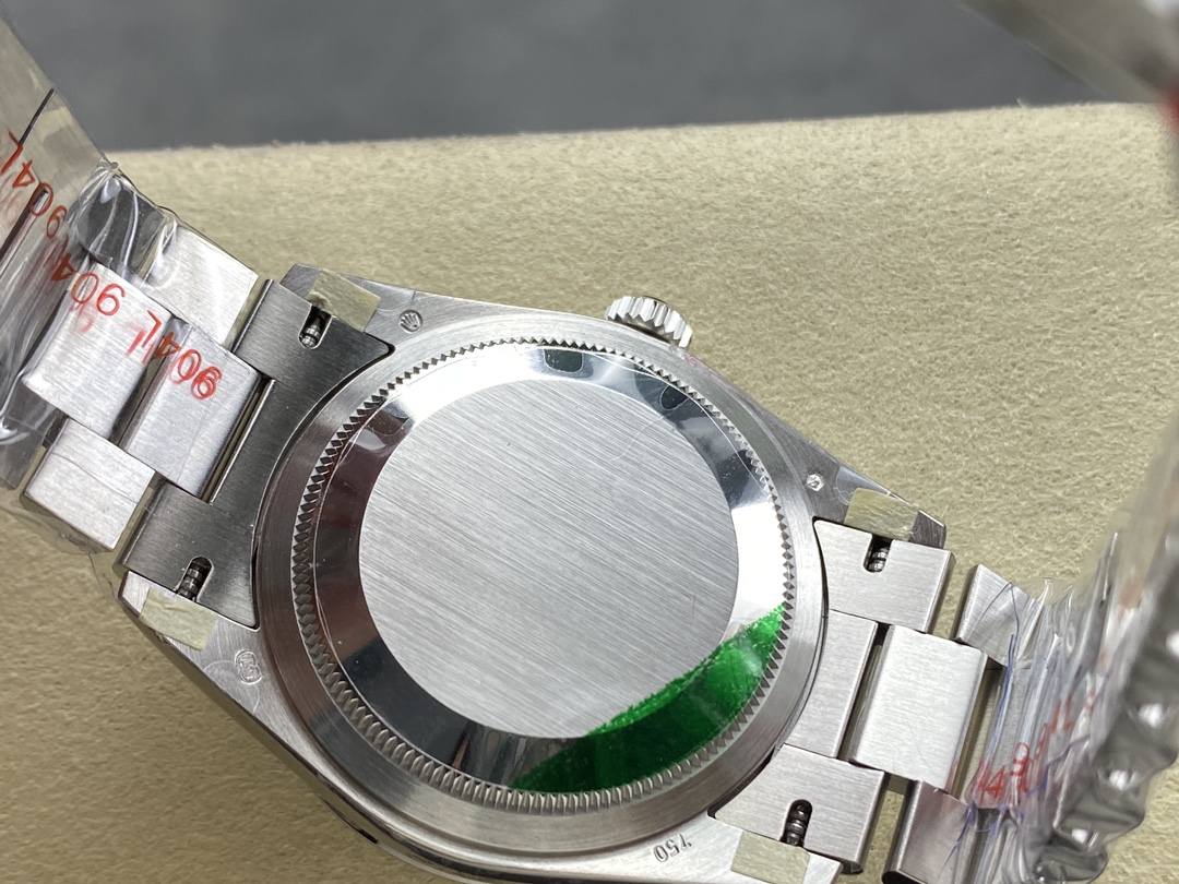 Rolex Day-Date 128349RBR 0010 Blue Ombre Dial Diamond Bezel 36MM Unisex Replica Watch