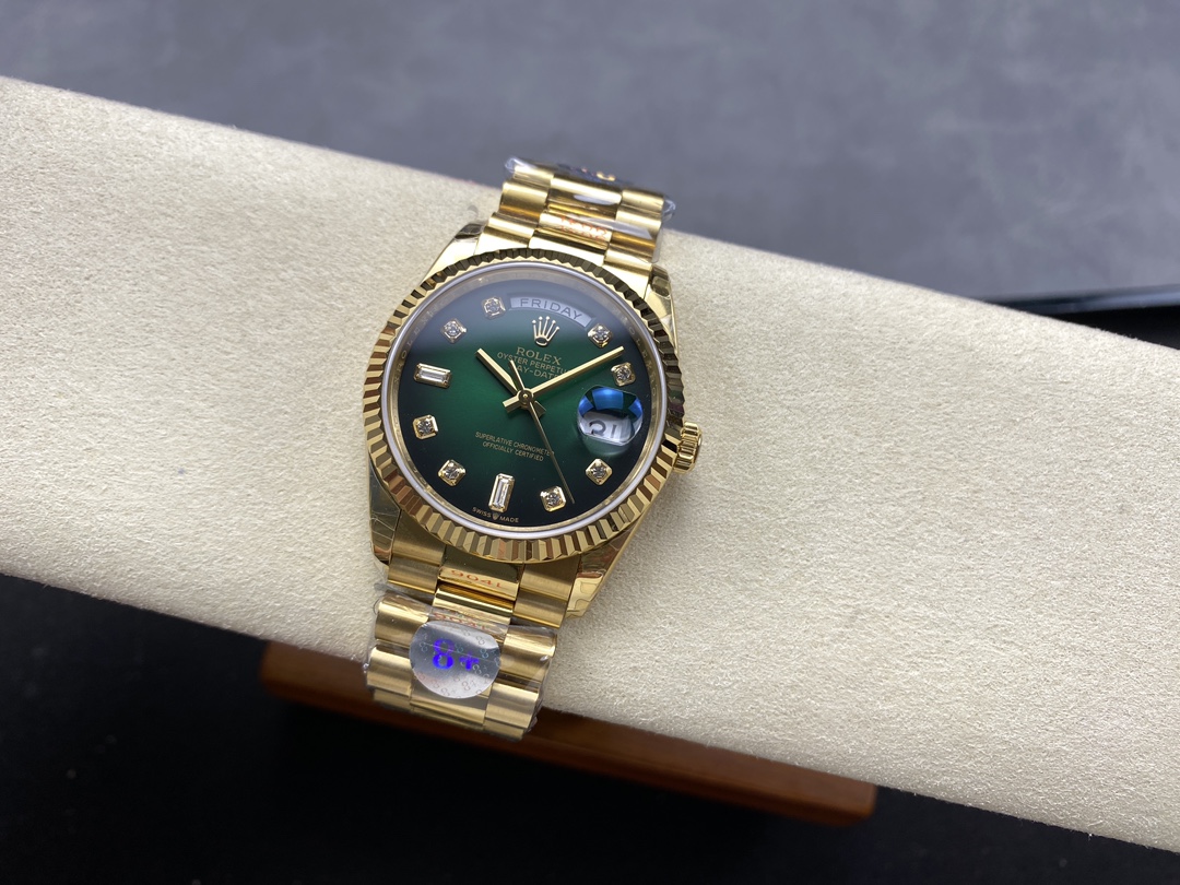 Rolex Day-Date 128238 Fluted Bezel Green Diamond Dial 36MM Unisex Replica Watch