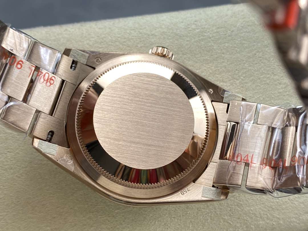 Rolex Day-Date 228345RBR 0007 Sundust Diamond Dial Diamond Bezel 40mm Mens Replica Watch