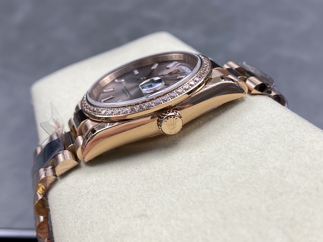 Rolex Day-Date 228345RBR 0007 Sundust Diamond Dial Diamond Bezel 40mm Mens Replica Watch