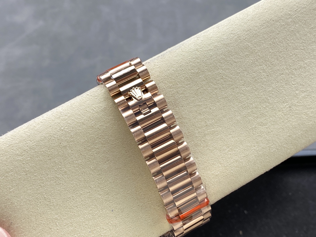 Rolex Day Date Oyster 36 mm Everose Gold Blue Green Dial M128235 0085