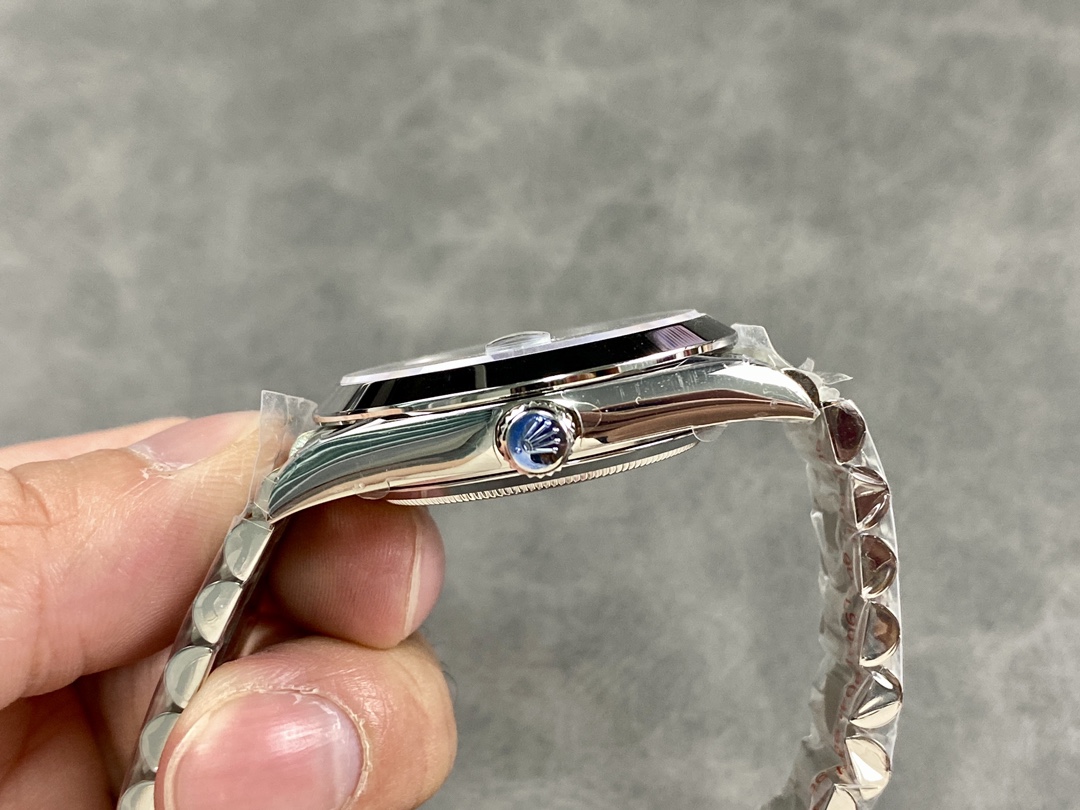 Rolex Day Date President Blue Arabic Dial Dial M228206 0025 Men's Watch