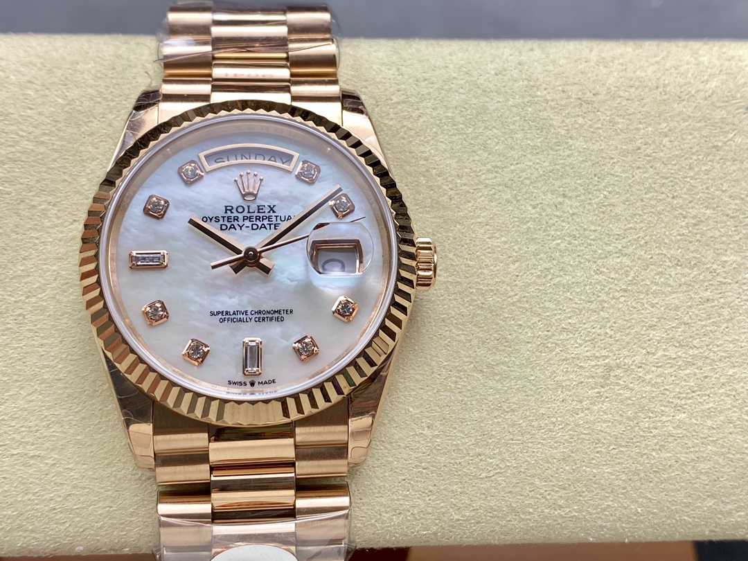 Rolex Day-Date 128235 Everose Gold MOP Dial 36MM Unisex Replica Watch
