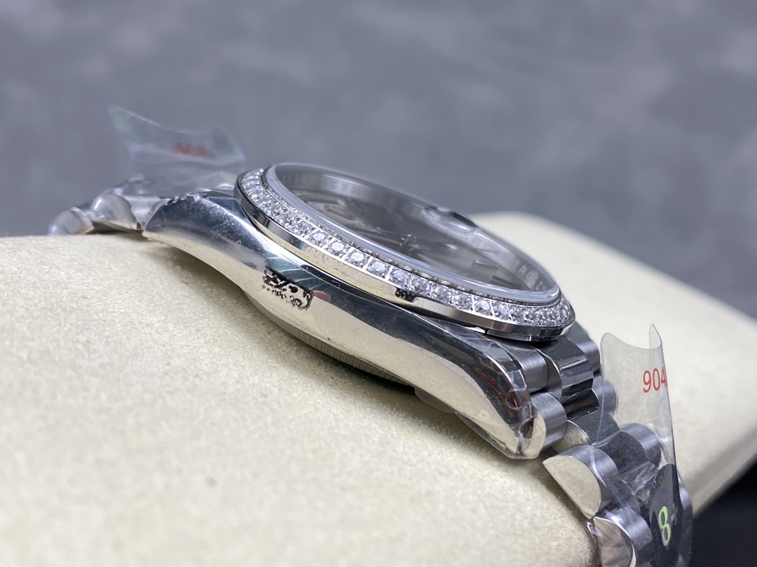 Rolex Day Date 36mm Platinum and Diamonds Bezel 128396tbr 0004