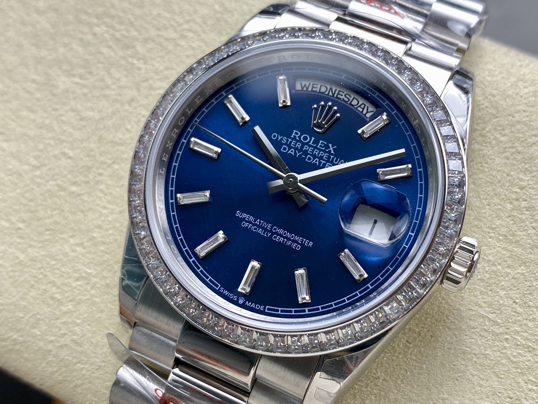 Rolex Day Date 36mm Bright Blue Diamond-Set Dial Diamond-Set Bezel m128396tbr 0024