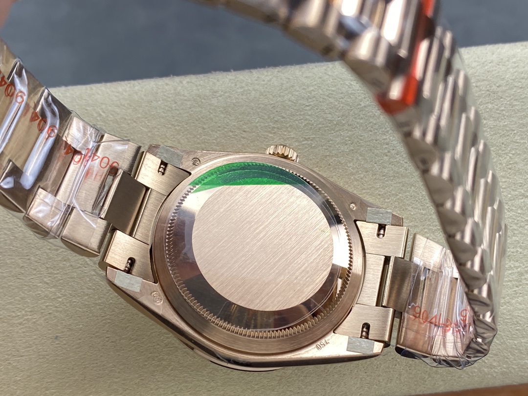 Rolex Day-Date 128345RBR White Dial Everose Gold 36MM Unisex Replica Watch