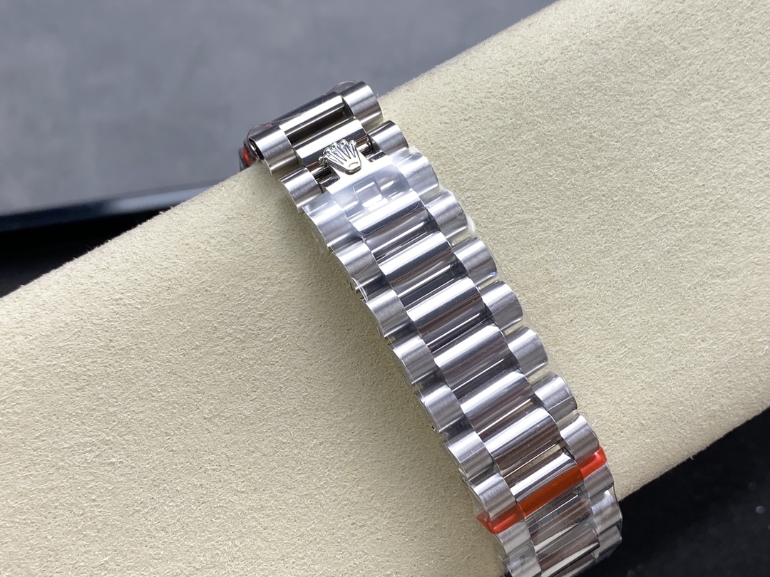 Rolex Day Date 36 Platinum Turquoise Diamond-Set Roman Dial Diamond Bezel m128396tbr 0016