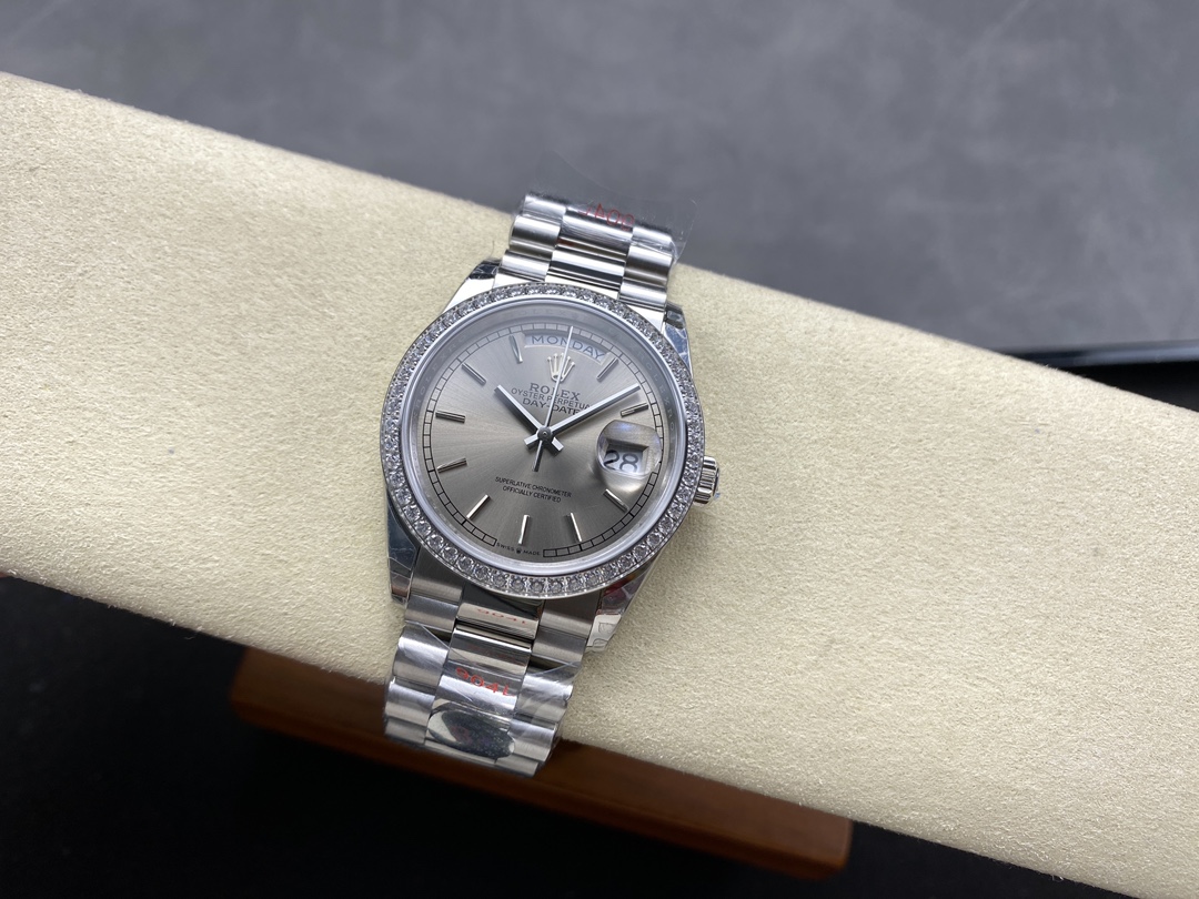 Rolex Day Date 36mm Platinum and Diamonds Bezel 128396tbr 0004