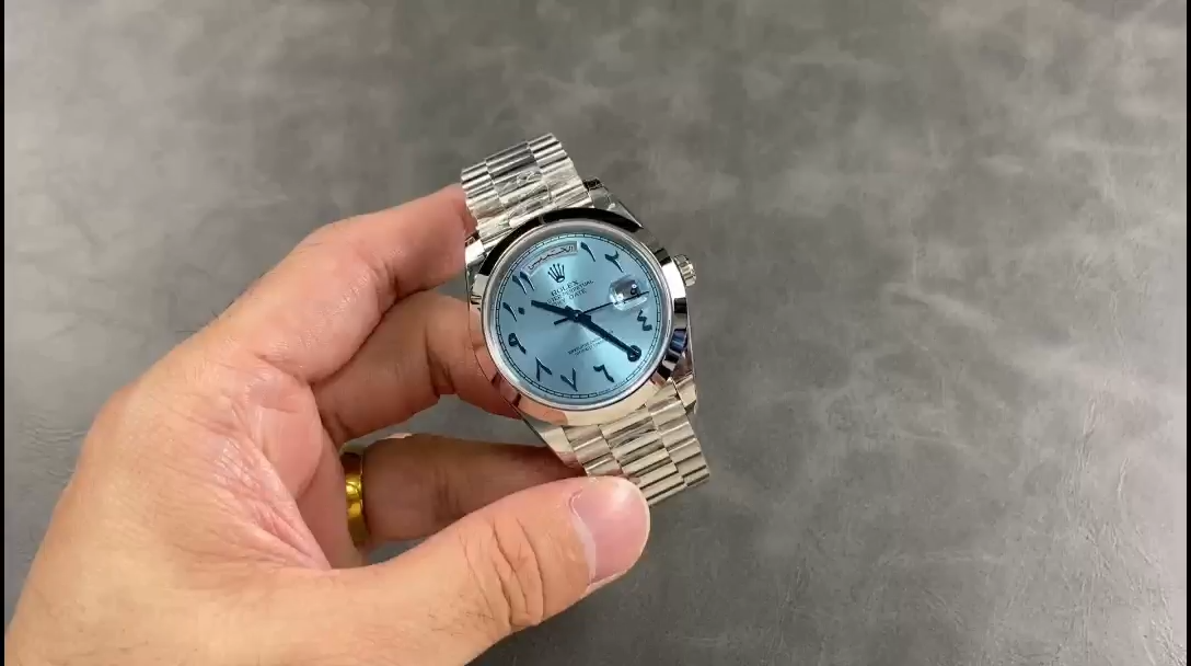 Rolex Day Date President Blue Arabic Dial Dial M228206 0025 Men's Watch