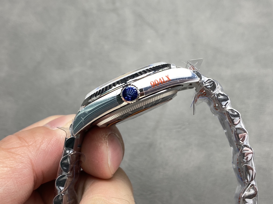 Rolex Day Date 36 White Gold Blue Ombre Dial M128236 0020