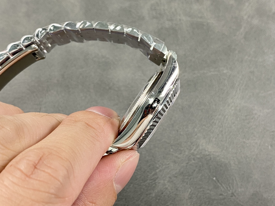 Rolex Datejust 31 White Roman Dial Fluted Bezel Jubilee 278274 0010 Ladies Watch