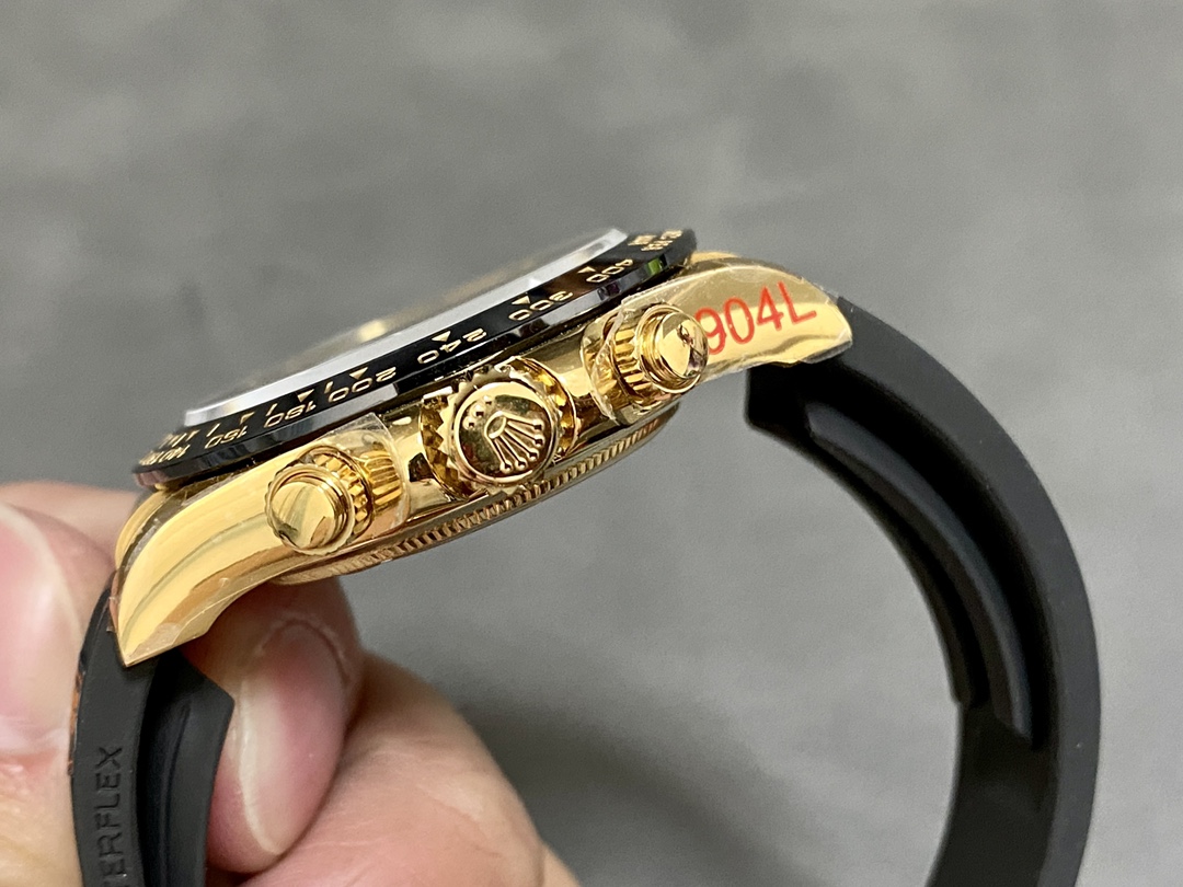 Rolex Daytona 116518LN Black Dial Yellow Gold 40mm Mens Replica Watch