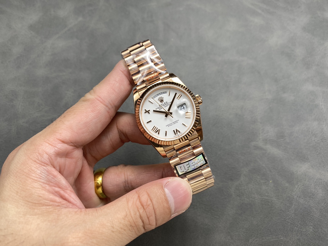 Rolex Day Date 36mm Everose Gold 128235 0070 White Roman