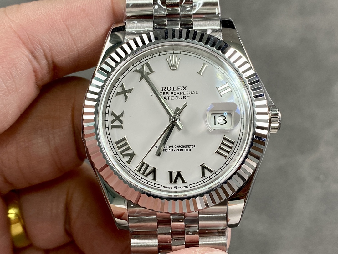 Rolex Datejust 41 Automatic White Dial 126334 0024