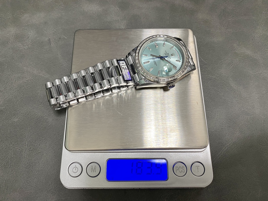 Rolex Day-Date 228396TBR Ice Blue Diamond Dial Diamond Bezel 40mm Mens Replica Watch