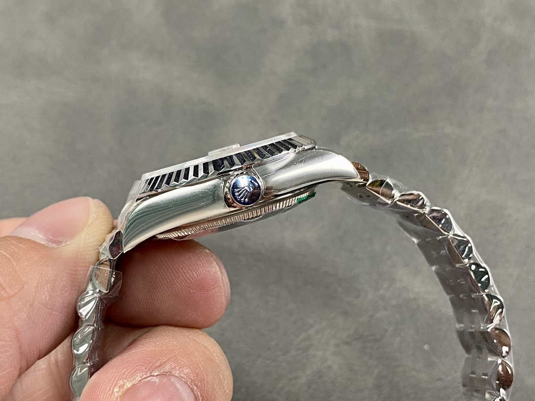 Rolex Datejust 31 White Roman Dial Fluted Bezel Jubilee 278274 0010 Ladies Watch