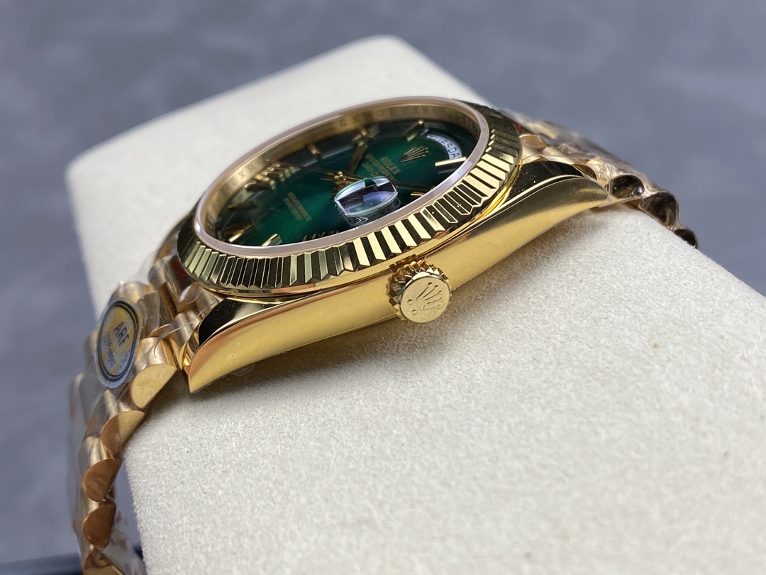 Rolex Day Date 40 Yellow Gold Green Ombre Dial M228238 00691