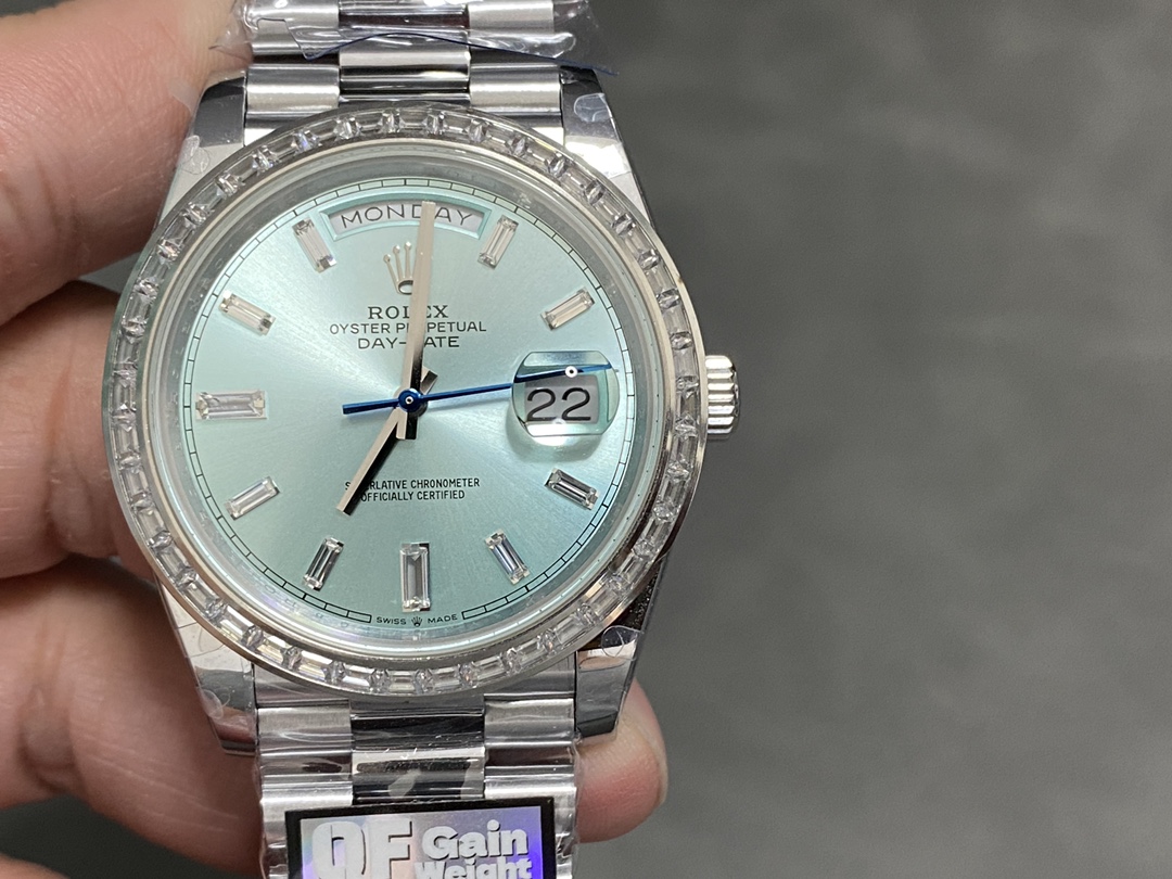 Rolex Day-Date 228396TBR Ice Blue Diamond Dial Diamond Bezel 40mm Mens Replica Watch