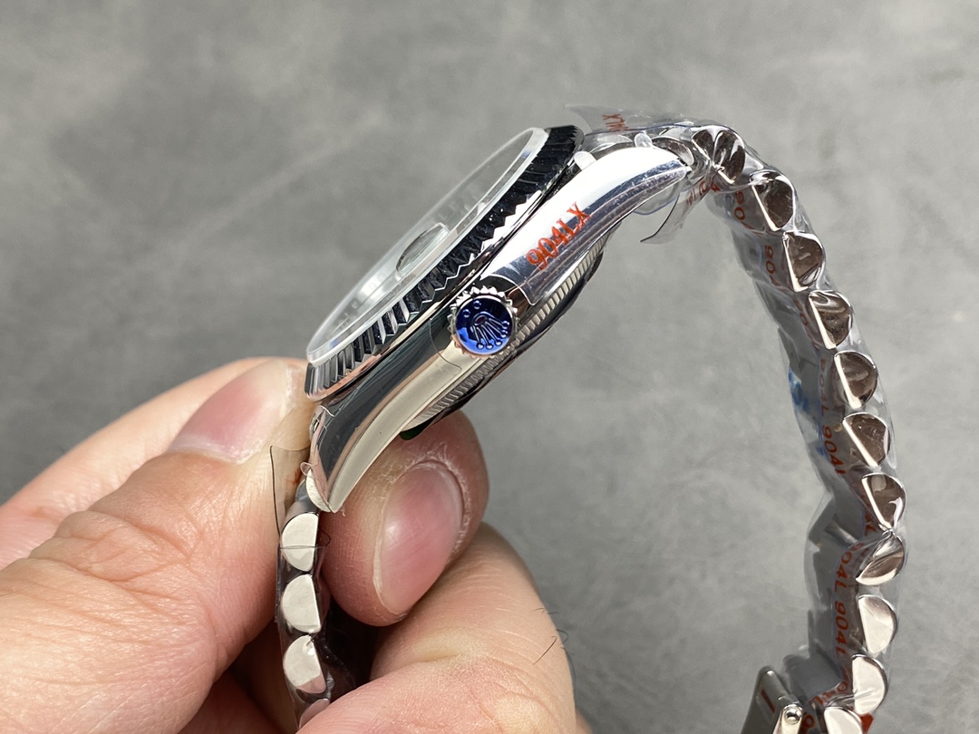 Rolex Day Date 36 Fluted Bezel Platinum Bracelet 128236 0009