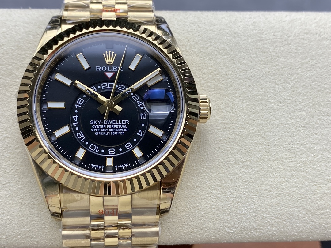 Rolex Sky Dweller 42mm18 kt Yellow Gold Black Dial m336938 0005