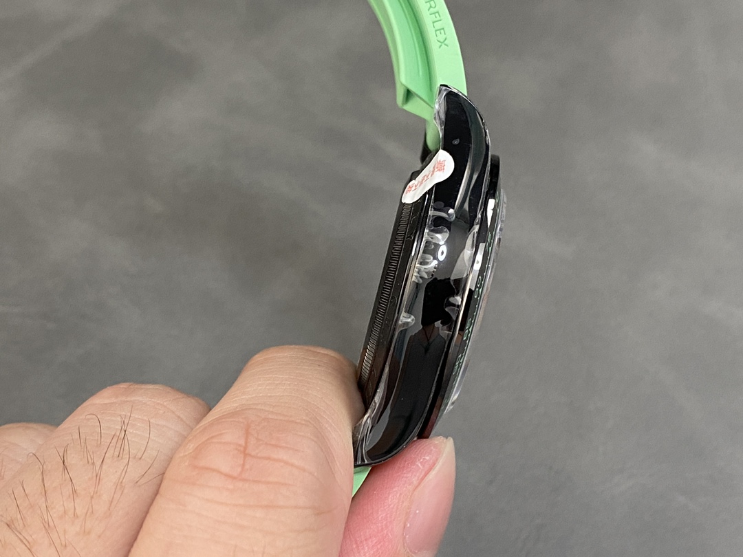Rolex Daytona PVD Ceramic Bezel GET Best Edition Green Rubber Strap