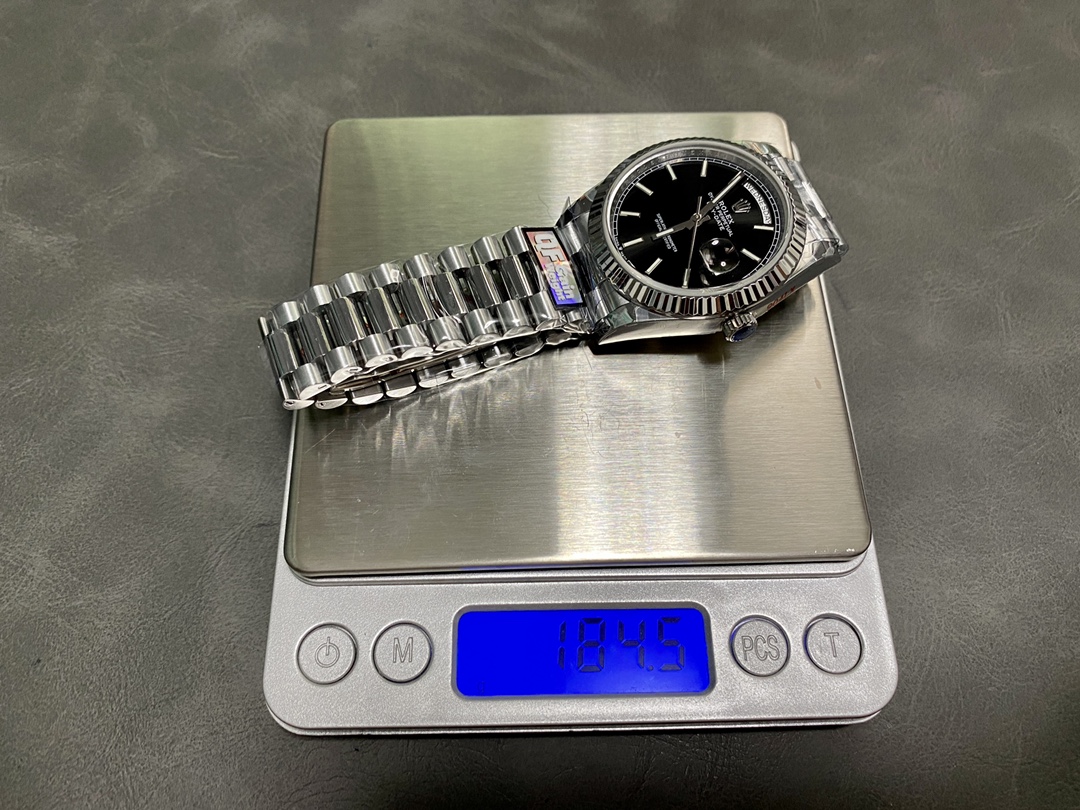 Rolex Day Date 40 Platinum Black Dial M228236 0003 Men's Watch