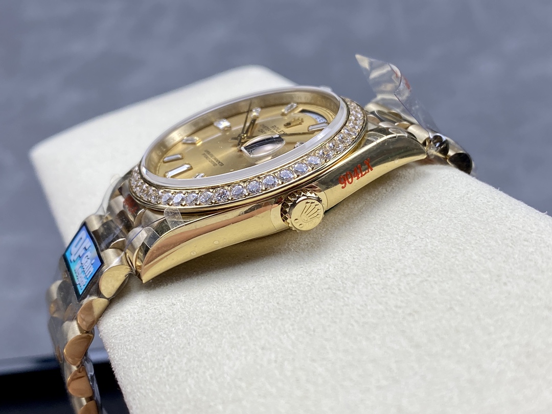 Rolex Day-Date 228348RBR Champagne Diamond Dial Diamond Bezel 40mm Mens Replica Watch