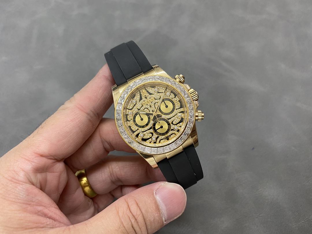 Rolex Cosmograph Daytona 116588 Yellow Gold Black Rubber Strap 40mm Mens Replica Watch