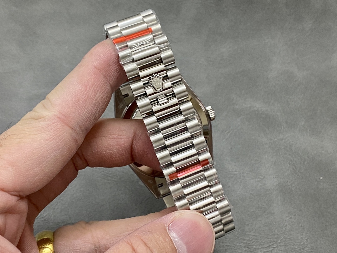 Rolex Day-Date 40mm Platinum Meteorite Baguette 228206 0036 Men's Watch