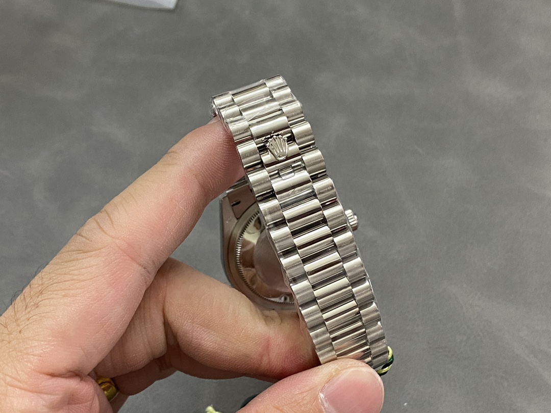 Rolex Day-Date 128349RBR White Mother of Pearl Dial Diamond Bezel 36MM Lady Replica Watch