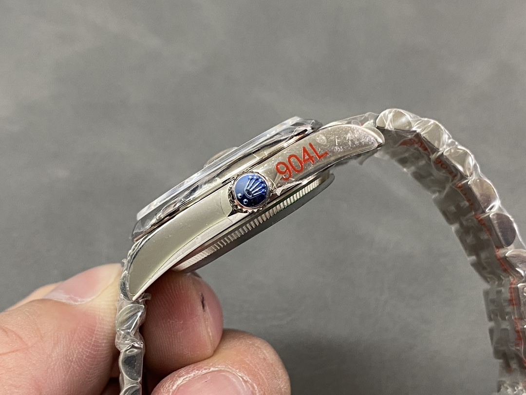 Rolex Datejust 126200 Blue Index Dial Jubilee Stainless Steel 36MM Unisex Replica Watch