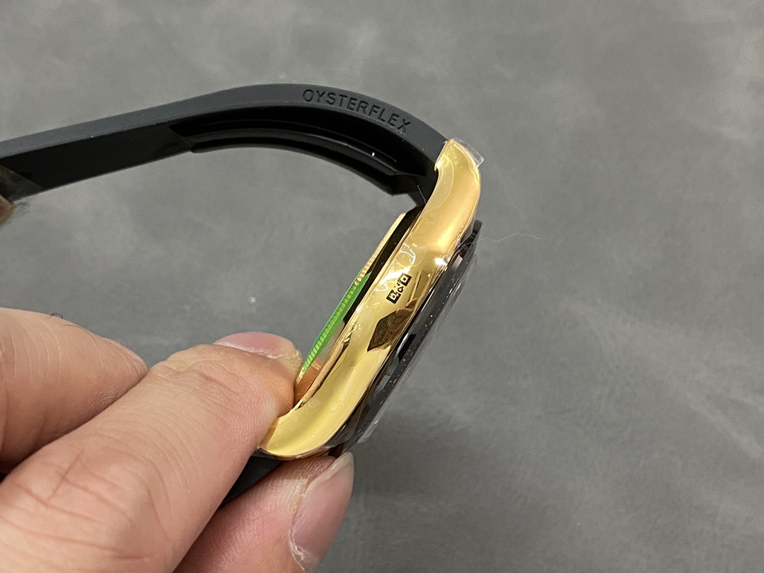 Rolex Daytona 116518LN Black Dial Rubber strap 40mm Mens Replica Watch