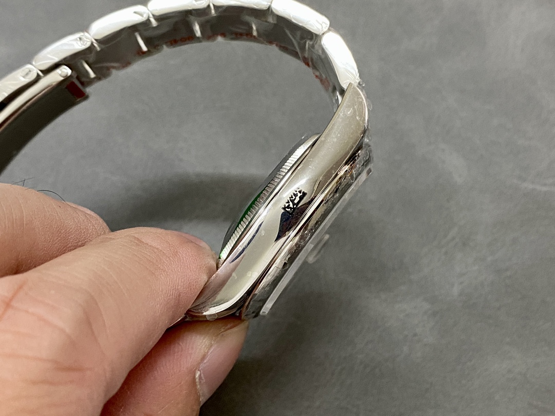 Rolex Datejust 126200 Green Index Dial Stainless steel 36MM Unisex Replica Watch