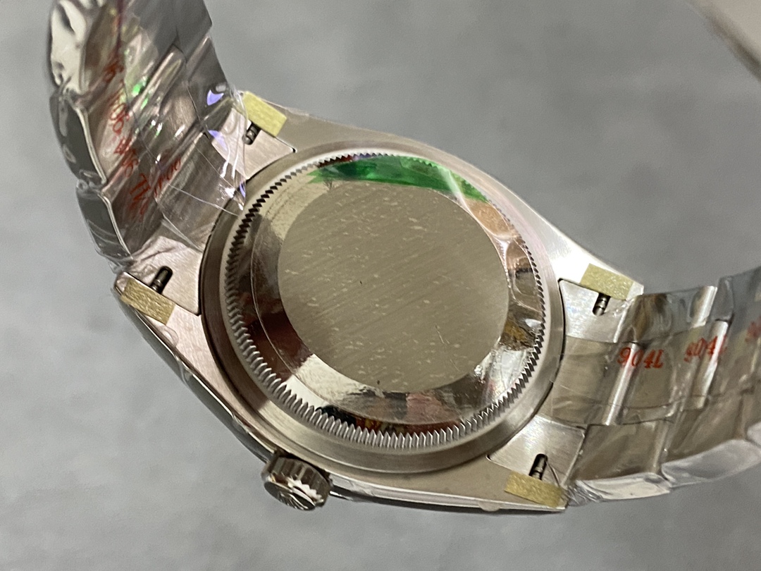 Rolex Datejust 126200 Stainless Steel Black Dial 36MM Unisex Replica Watch