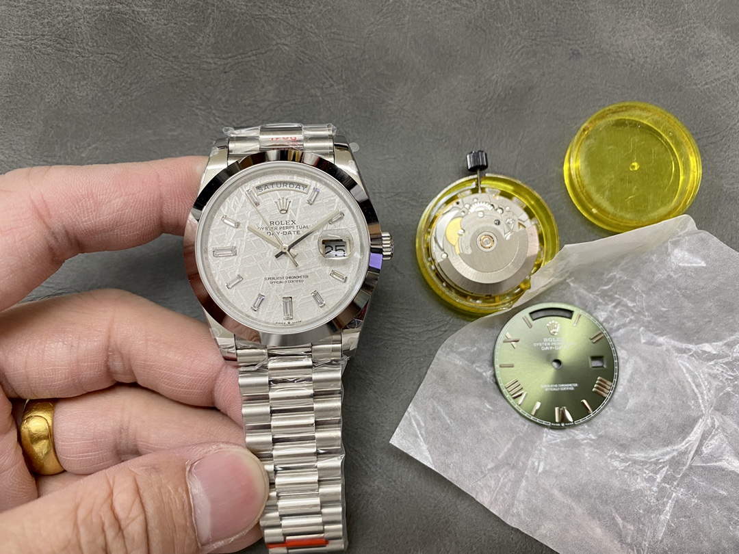 Rolex Day-Date 40mm Platinum Meteorite Baguette 228206 0036 Men's Watch