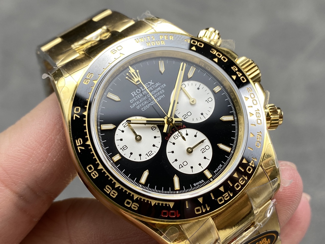 Rolex Daytona 40 Yellow Gold Le Mans 100th Anniversary 126528LN 0001