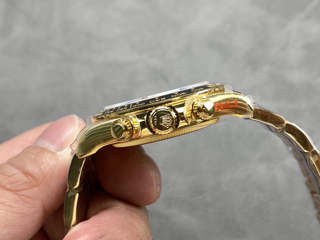 Rolex Daytona 40 Yellow Gold Le Mans 100th Anniversary 126528LN 0001