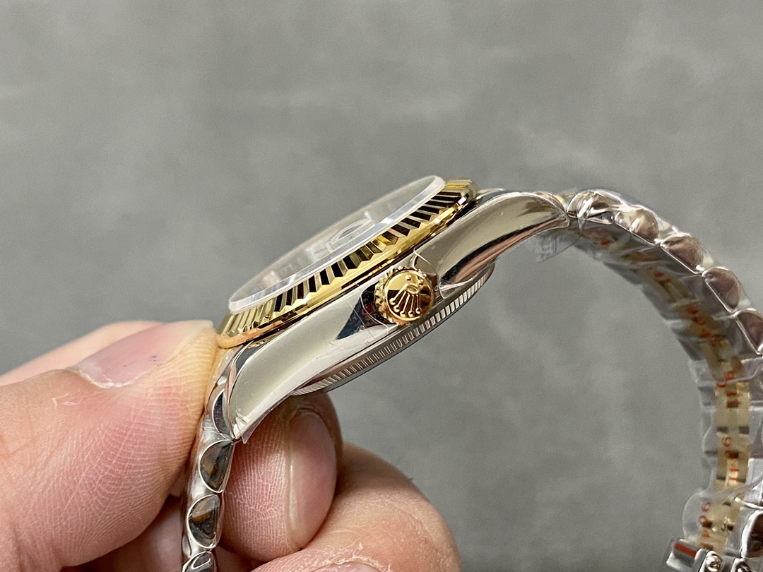 Rolex Datejust 31 Stainless Steel and Yellow Gold Silver Pave Roman Dial m278273 0004 Women's Watch