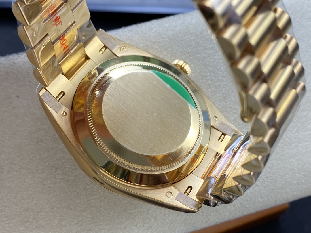 Rolex Day Date 40 Yellow Gold Champagne Dial m228238 0005