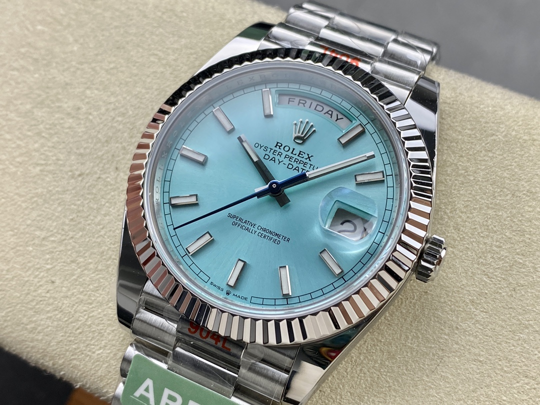 Rolex Day-Date 40 Ice Blue Dial m228236 0018 Men's Watch