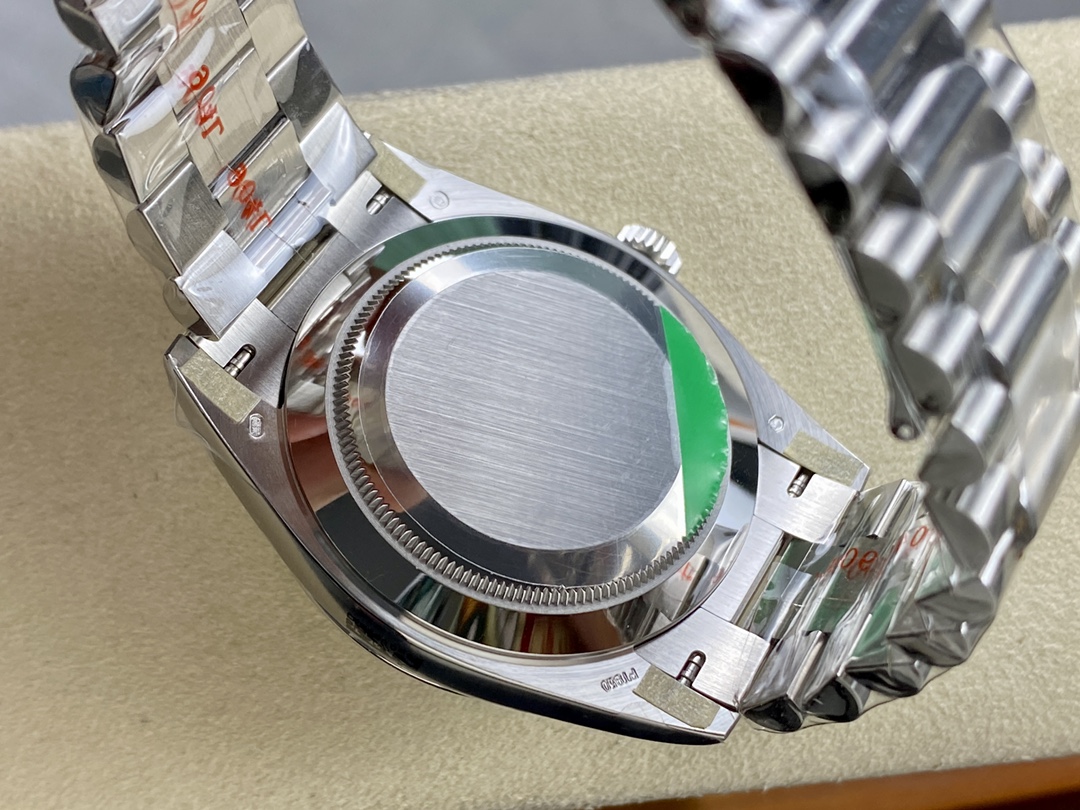 Rolex Day-Date 40 Ice Blue Dial m228236 0018 Men's Watch