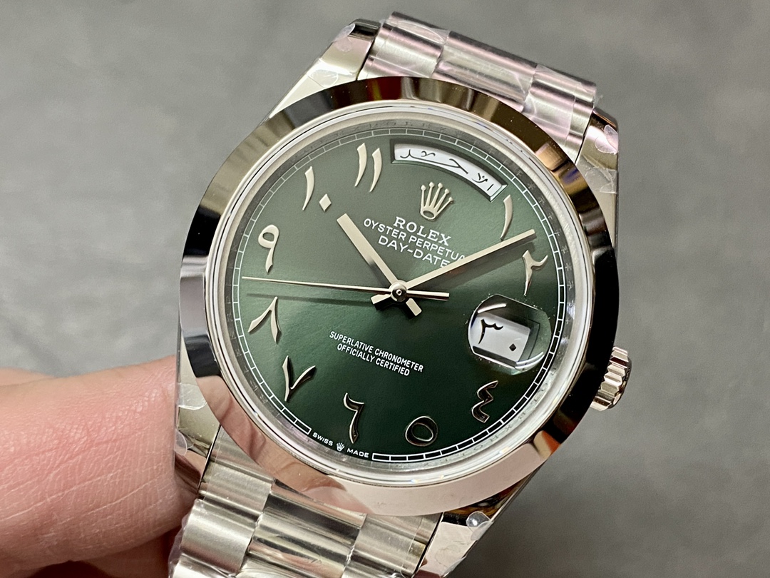 Rolex Day-Date 40mm Arabic Platinum Olive Dial 228206