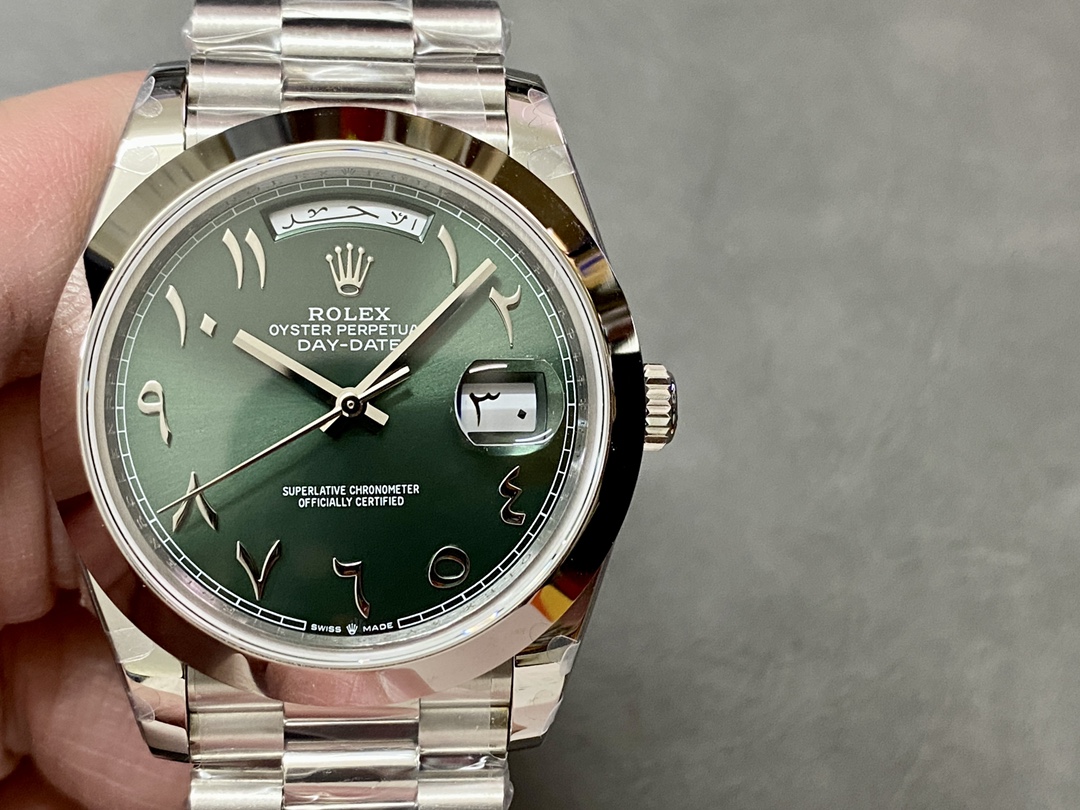 Rolex Day-Date 40mm Arabic Platinum Olive Dial 228206