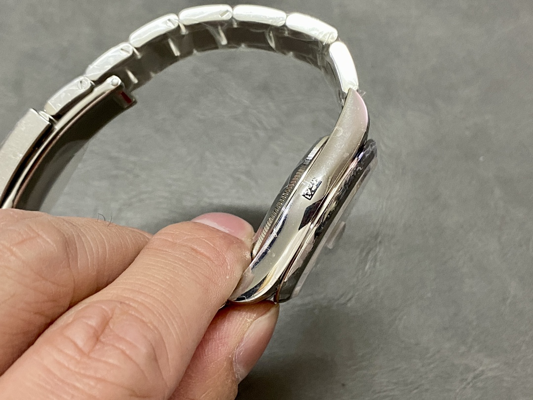 Rolex Datejust m126200 0008 White Roman Dial Stainless Steel 36MM Unisex Replica Watch